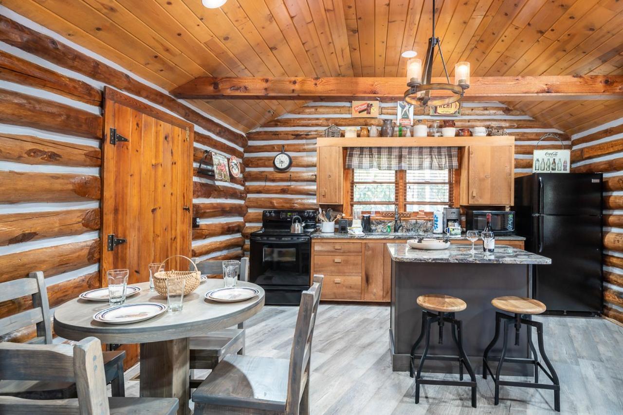 Buckhorn Hideaway By Stony Brook Gatlinburg